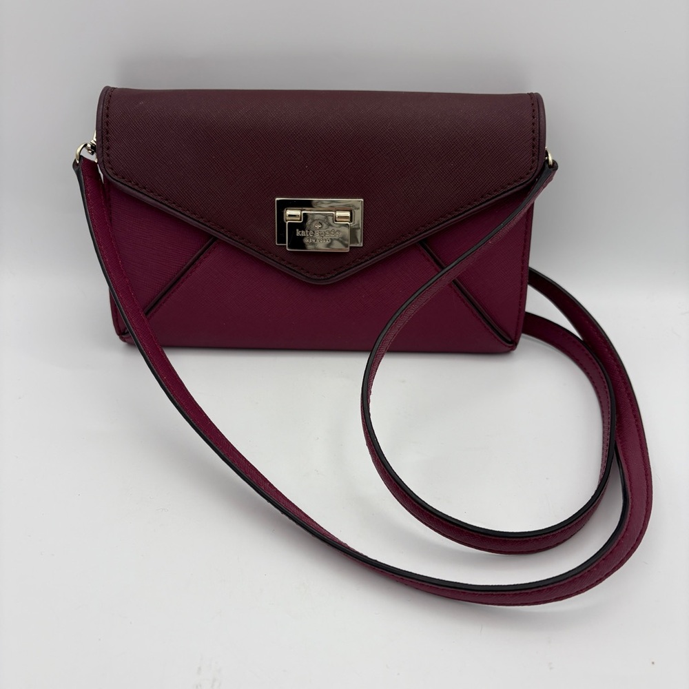 Kate Spade Wesley Place Natalie Leather Envelope Messenger Crossbody Bag Clutch
